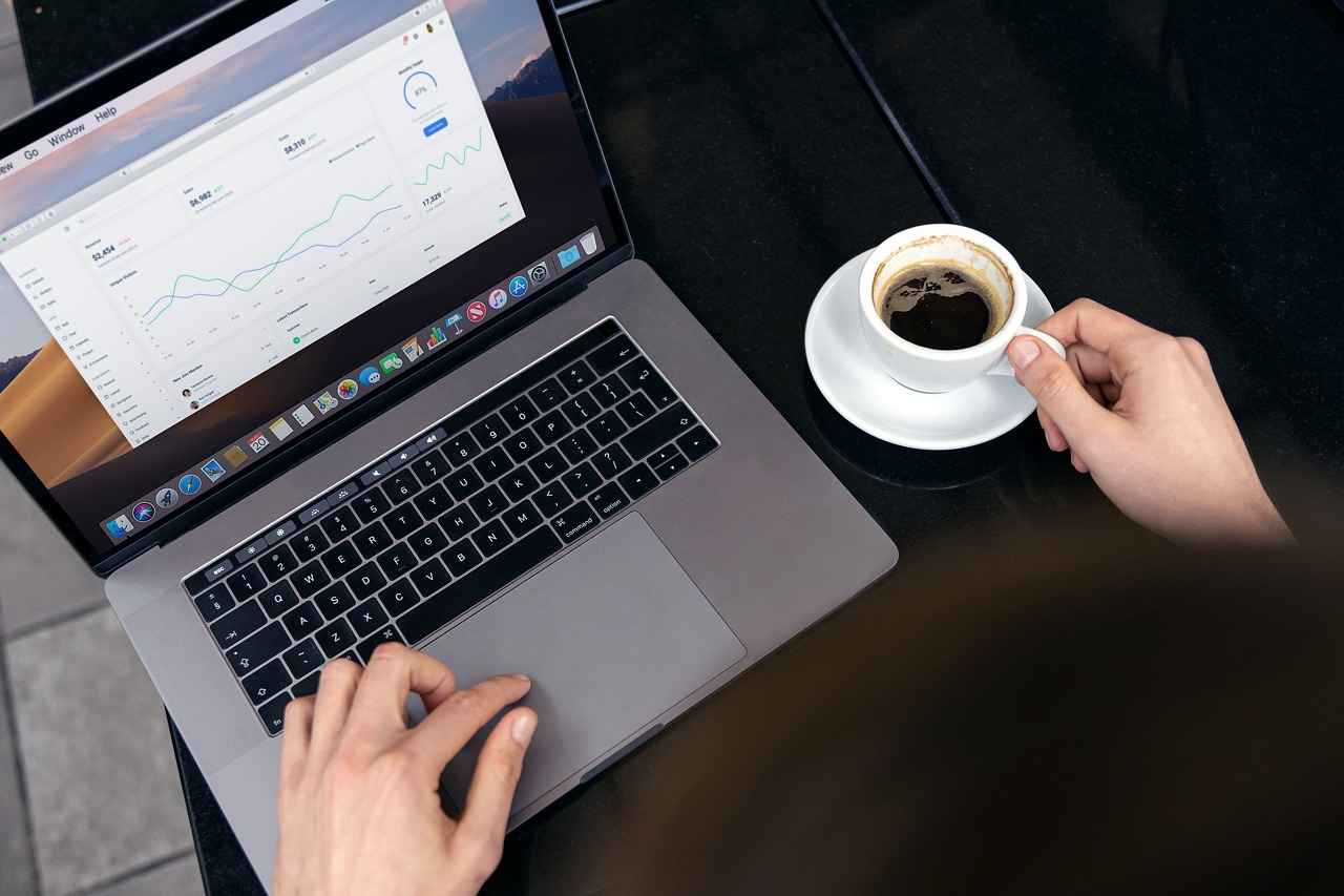 How to Make the Transition to Full-Time Work with Remote Part-Time Jobs